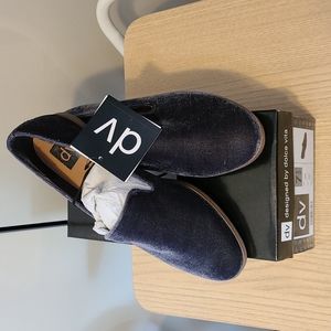 NWT DV dolce vita gray loafer/flat